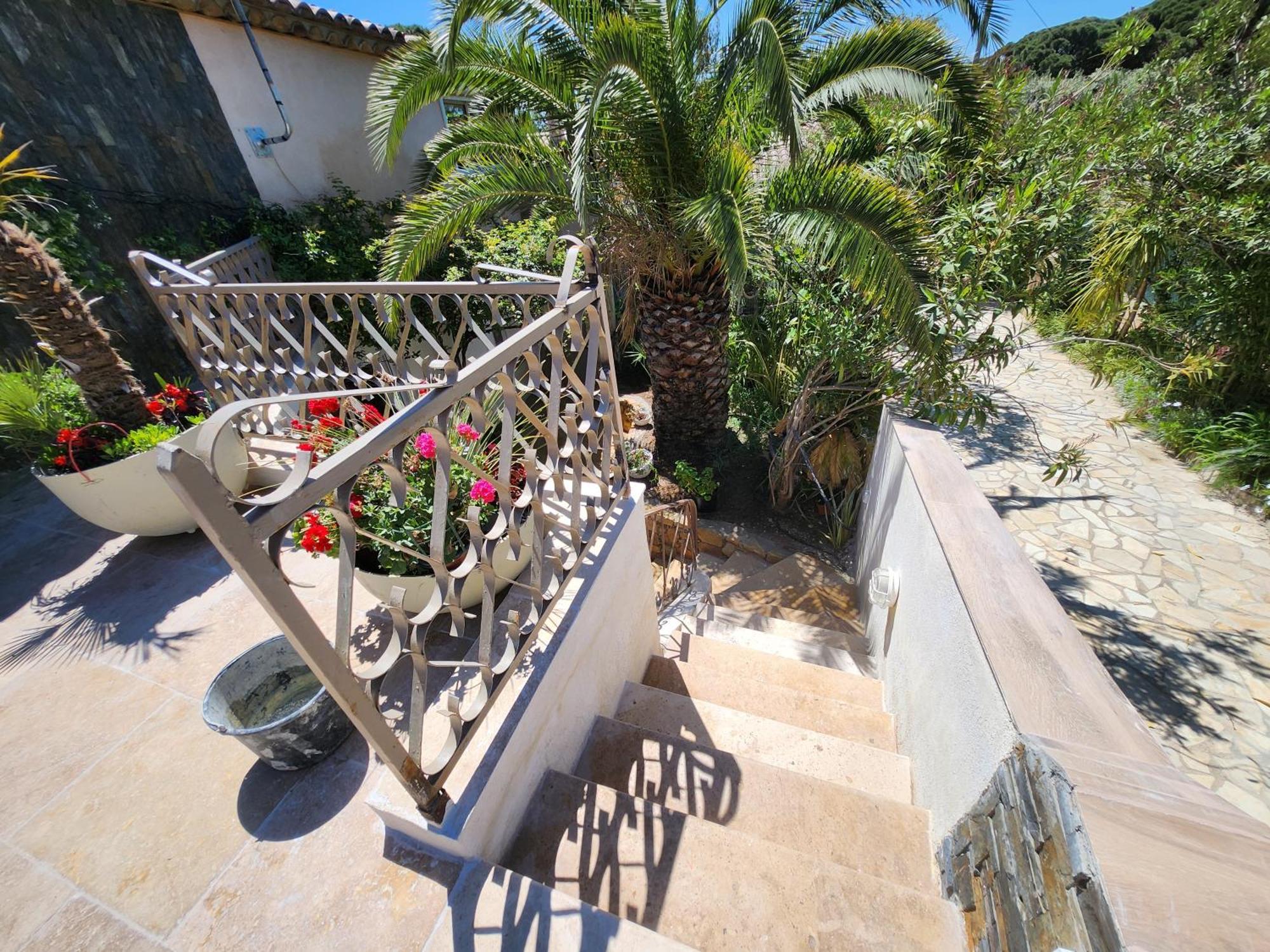 Les Rosieres Sainte Maxime-Golf De Saint Tropez, Climatisee Zimmer foto